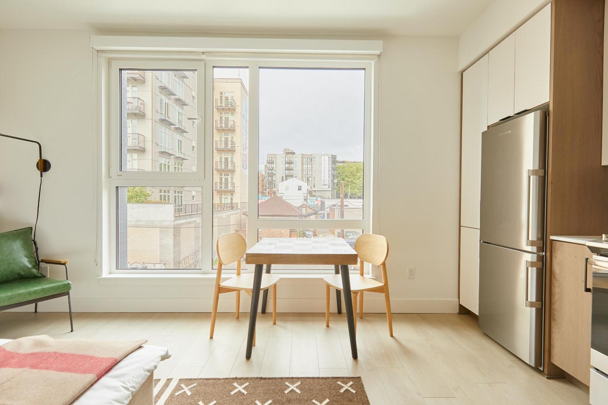 Sonder At Solis 4*